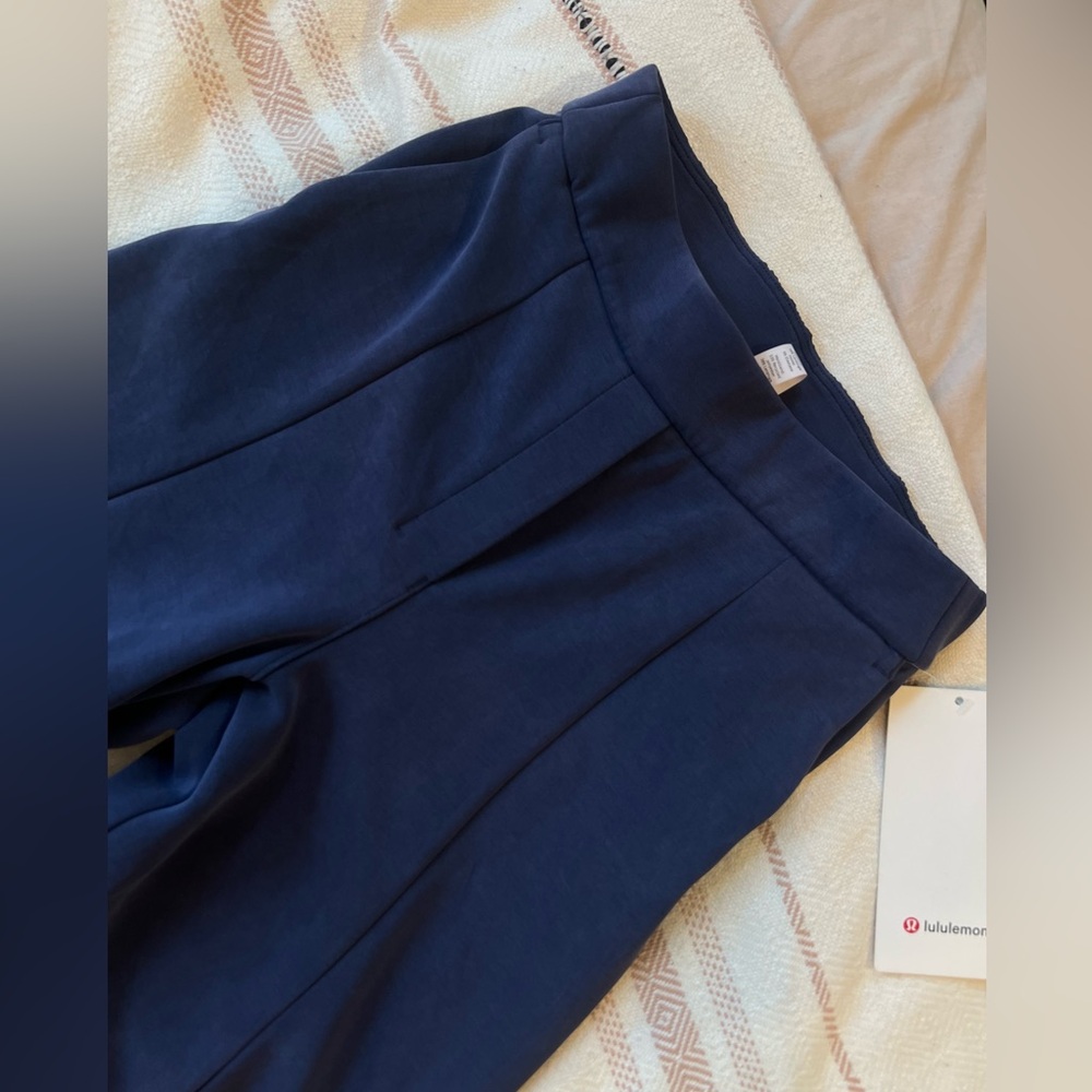 Lululemon Softstreme High Rise Wide Leg Pants, NEW - Picture 5 of 13